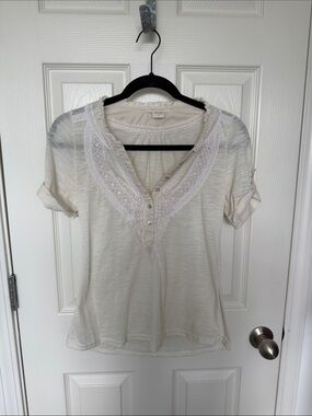Pretty Good Cream Lace-Trim V-Neck Blouse
